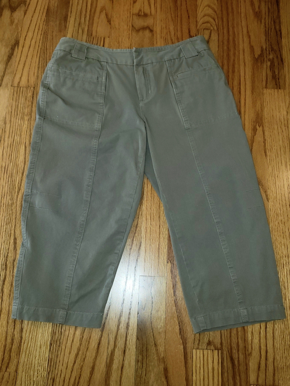 Coldwater Creek Khaki Cropped Utility Pants Size: 8P